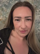 Watch KatrinaTheMilf69 recorded live streams from Stripchat on 2025/04/23, Cam Archive