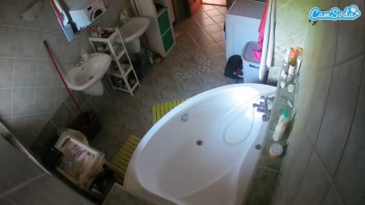 Watch voyeurcam-julmodels-bath-1st-1 recorded live streams from Camsoda on 2025/05/02, Cam Archive