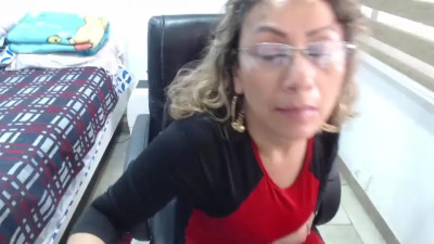 Watch YessiLatin recorded live streams from Chaturbate on 2025/05/06, Cam Archive