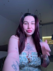 Watch lovebarbiebig recorded live streams from BongaCams on 2025/05/05, Cam Archive