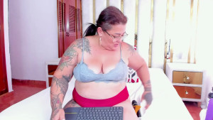 Watch LindaCorner recorded live streams from Stripchat on 2025/05/08, Cam Archive