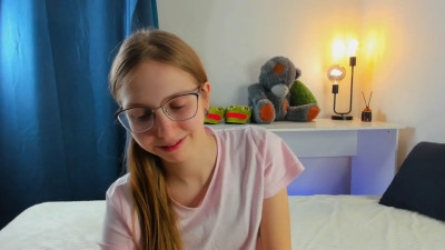 Watch chillichi recorded live streams from Chaturbate on 2025/05/06, Cam Archive