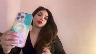 Watch morena22tr recorded live streams from CAM4 on 2025/05/10, Cam Archive