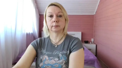 Watch forever_smilex recorded live streams from Chaturbate on 2025/05/09, Cam Archive