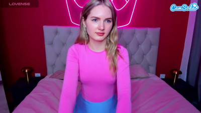 Watch evelineamore recorded live streams from Camsoda on 2025/05/10, Cam Archive